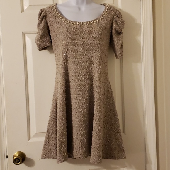 Gracia Dresses & Skirts - Gracia Fashion Dress